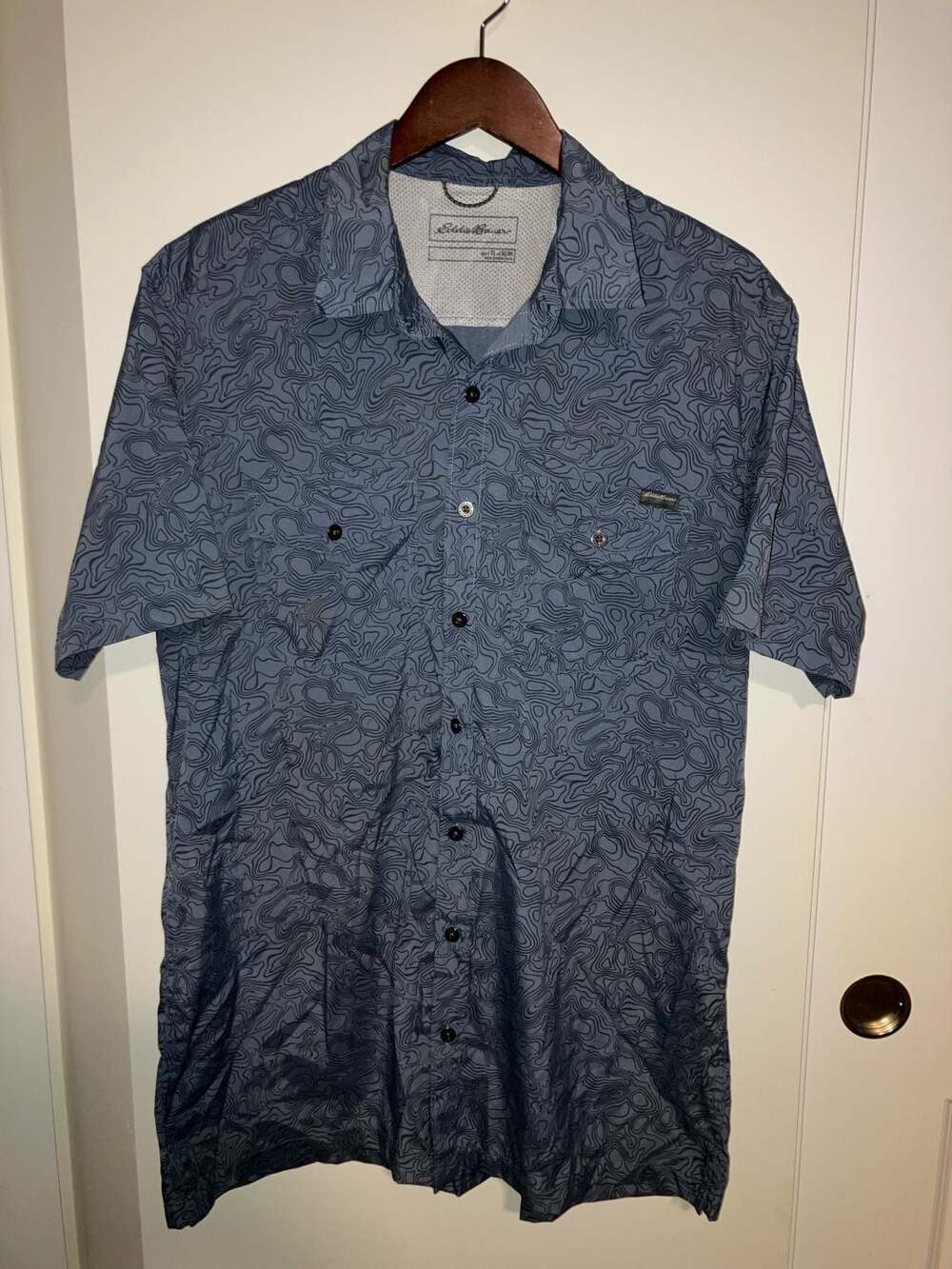 Eddie Bauer Men's Slim Fit Short Sleeve Topographic Print Hiking Shirt